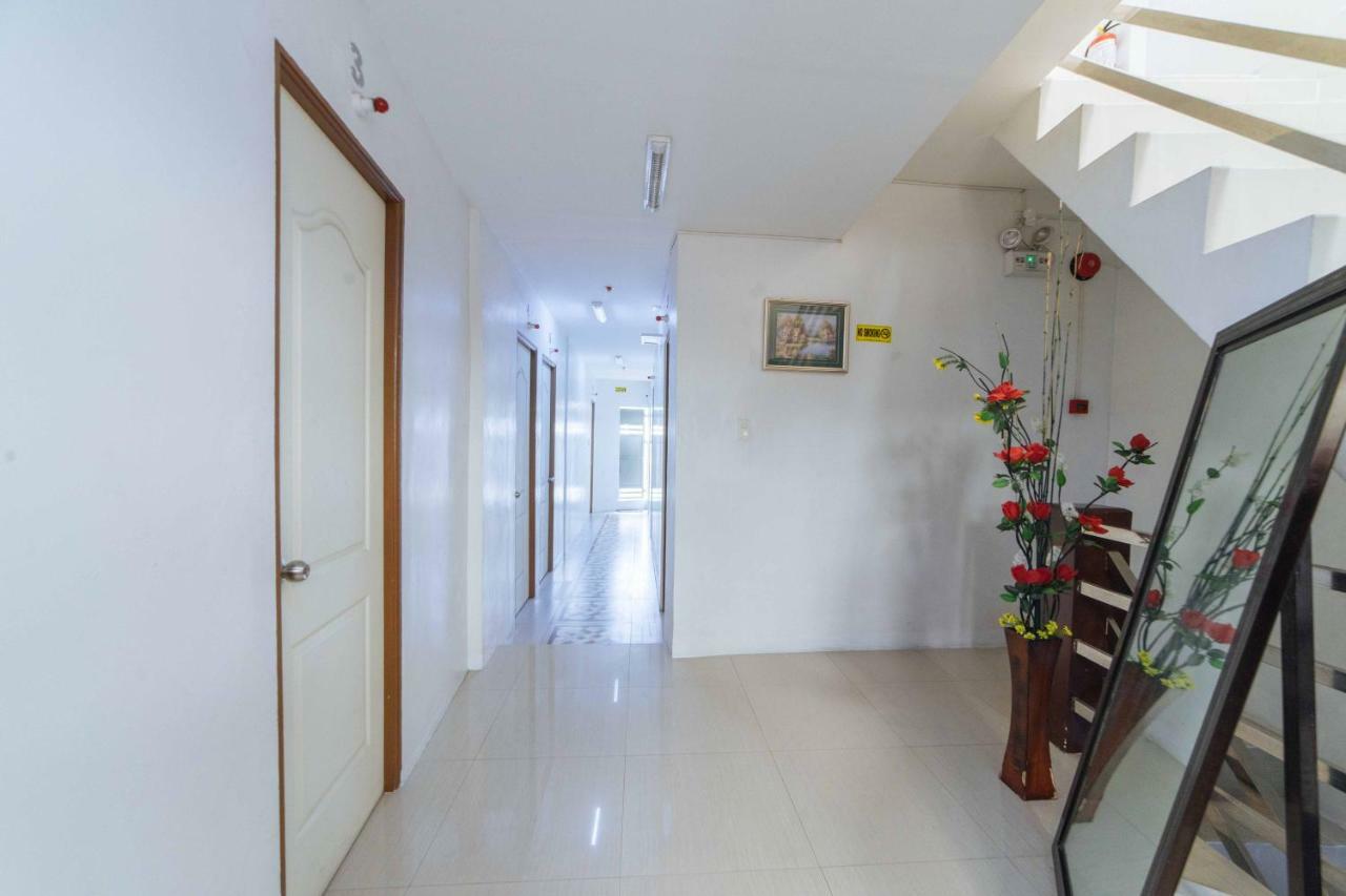 Reddoorz At San Antonio Binan Laguna Ngoại thất bức ảnh